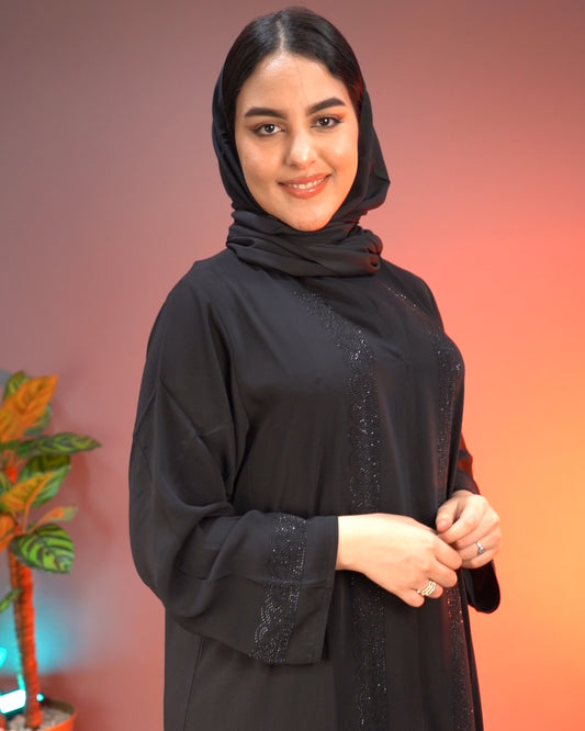 عباية علياء بالفولار إماراتية